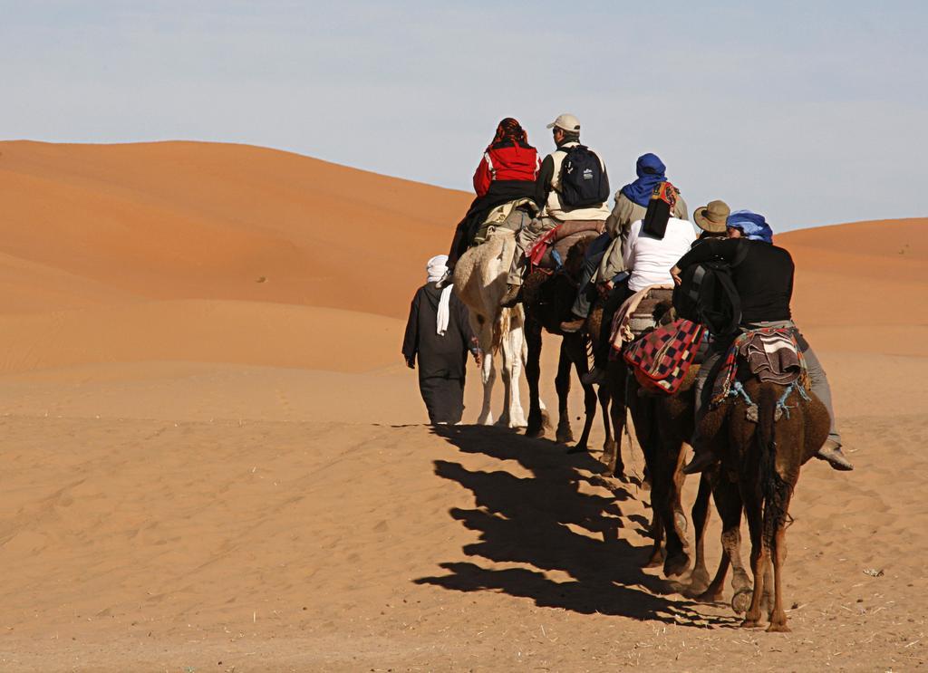 Camel Trek Bivouac Hotel Merzouga Ngoại thất bức ảnh